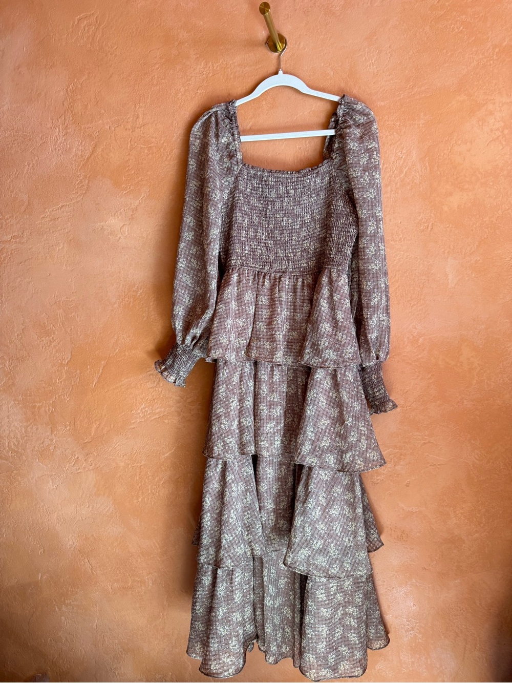 Baltic Born Miranda Tiered Maxi Dress NWT Latte Floral Size L